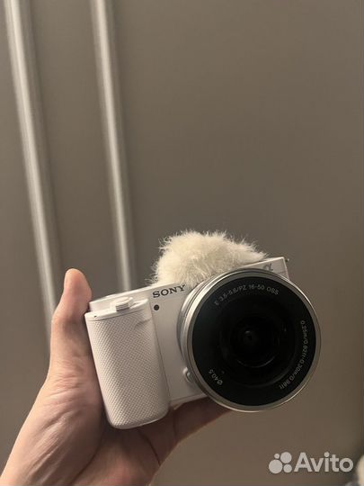 Компактный фотоаппарат sony-ZV-e10