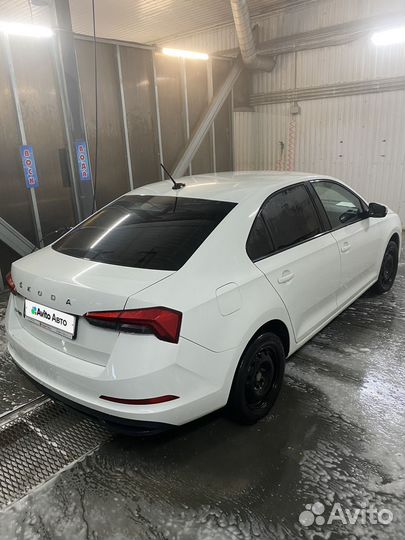 Skoda Rapid 1.6 AT, 2020, 80 000 км