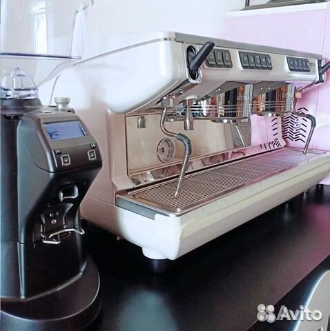 Кофемашина Nuova Simonelli Appia Life 2 GR V