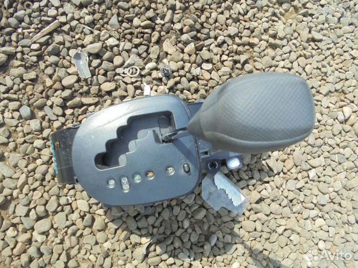 Селектор АКПП Toyota Vitz KSP130 1KR-FE 2011/8