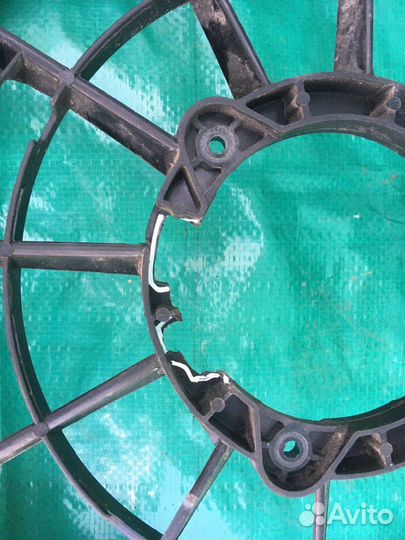 Диффузор вентилятора Volkswagen Polo Поло