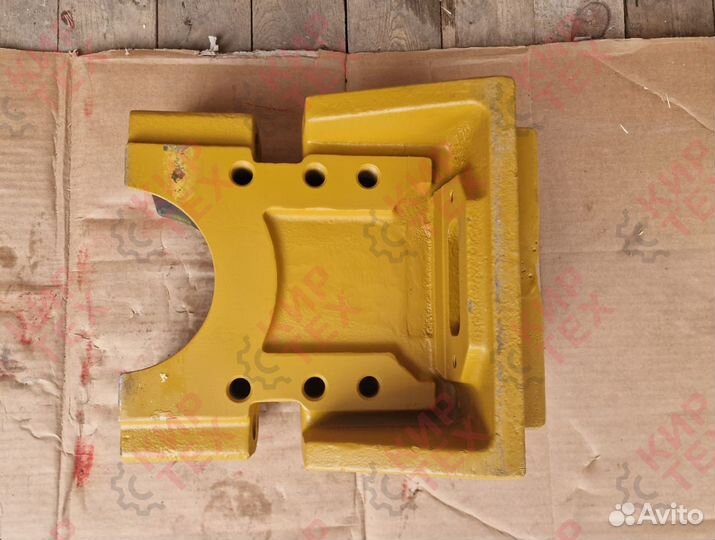 Кронштейн бугеля отвала для Komatsu