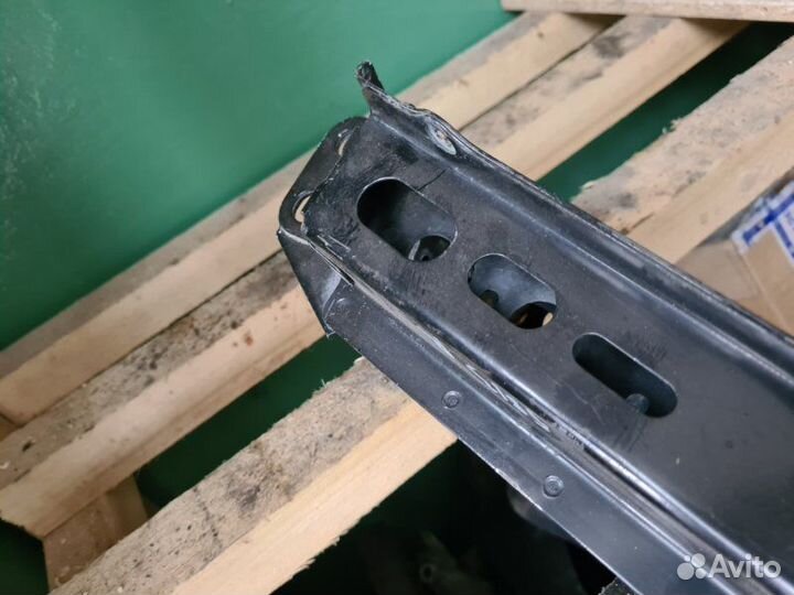 Балка продольная под двс передняя Toyota Corolla