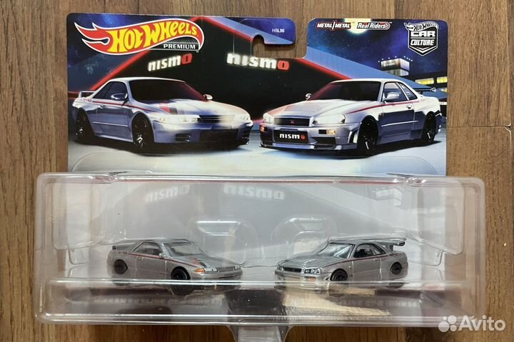 Hot wheels premium nissan skyline