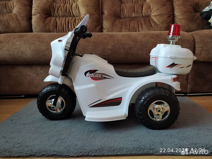 Трехколесный скутер Kreiss Полиция (LQ9981)