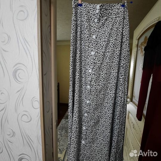Продаю юбки и кофту