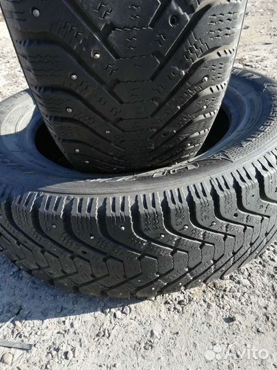 Goodyear UltraGrip 500 225/65 R17 102T