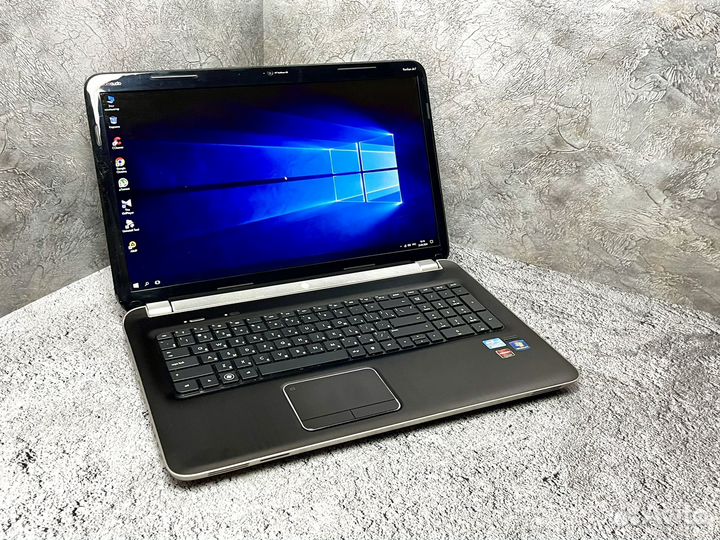 Мощный ноутбук HP с большим экраном 17