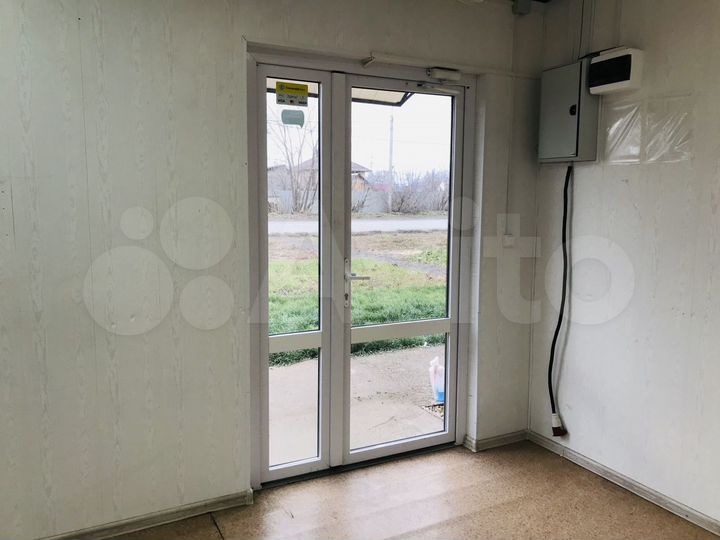 Торговое помещение (свободного назначения) 24 м²