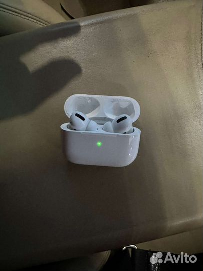 Apple airpods pro