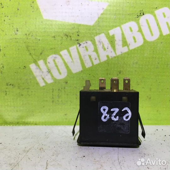 Кнопка обогрева заднего стекла бмв Е28