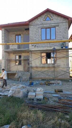 Дом 188 м² на участке 2,5 сот.