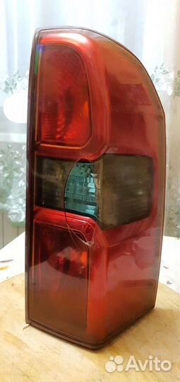 Nissan patrol Y61 2008г. Задний правый фонарь