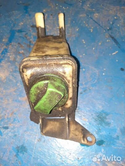 Бачок гидроусилителя Audi A6 4B/C5 C5 2000