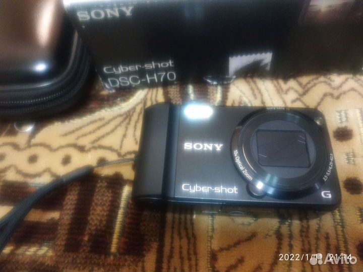 Компактный фотоаппарат Sony dsc-h70