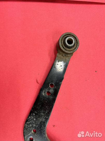 Левый верхний рычаг задний поперечный Lexus NX