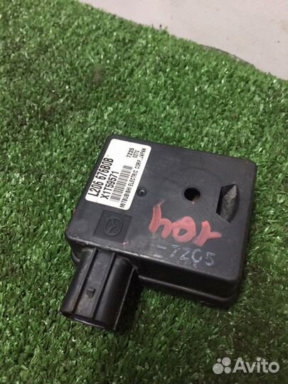 Блок управления центральным замком Mazda Cx-7