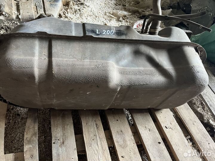 Бензобак mitsubishi l200 diesel