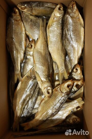 Астраханская вобла с икрой