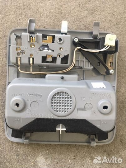 Плафон салона Toyota RAV4 (2451)