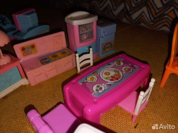 Набор игрушечной мебели