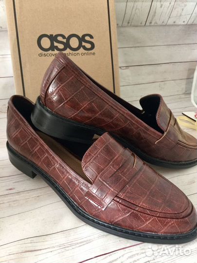 Новые кожаные лоферы размер UK 5 (37 русский)