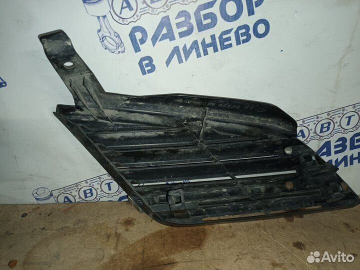 Решетка радиатора левая Nissan Primera TNP12 QR20