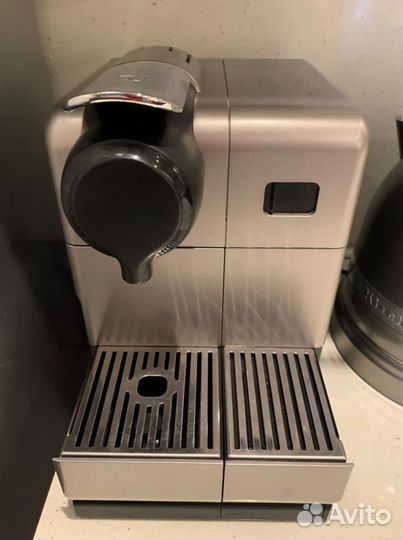 Кофемашина delonghi