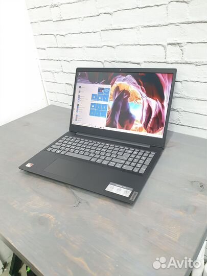 Ноутбук Lenovo S145-15AST 15.6