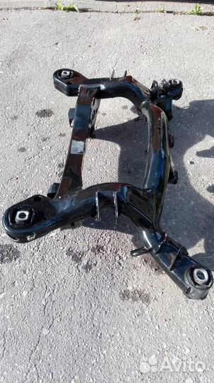 Балка задняя BMW E90, E91, E92, E93, E87, E81, E82