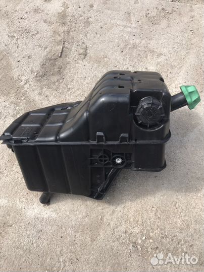 Расширительный бачок Mercedes Actros