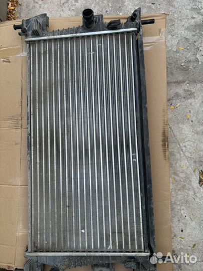 Радиатор на ford focus 3