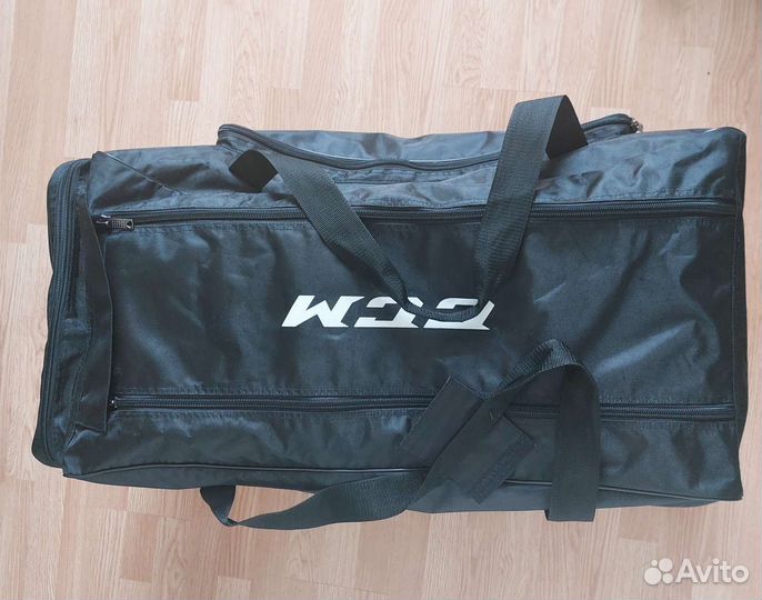 Хоккейный баул на колесах