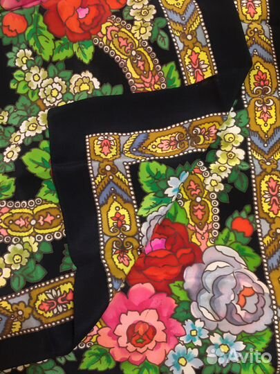 Платок женский новый