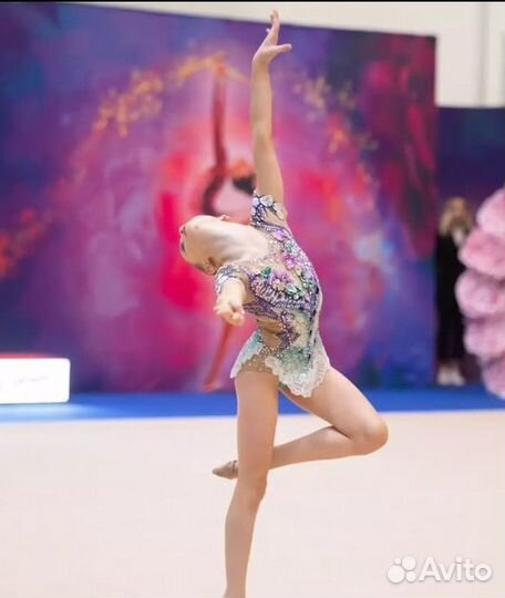 Купальник для художественной гимнастики