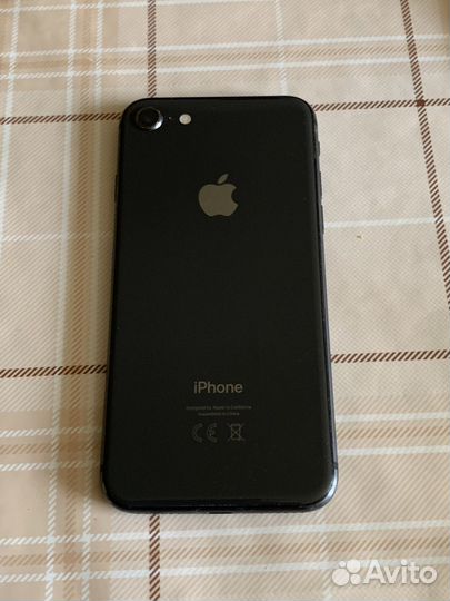iPhone 8, 64 ГБ