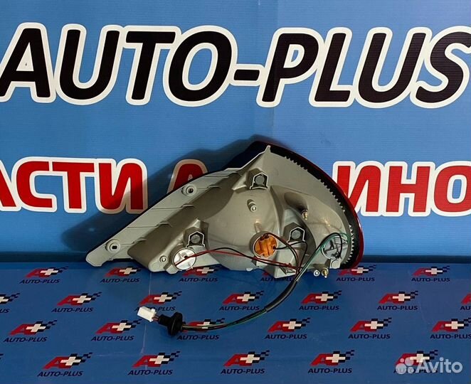 Фонарь задний Kia Spectra