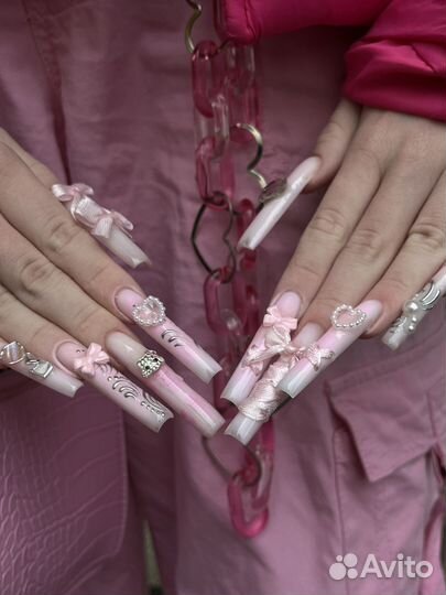 Наращивание ногтей,маникюр
