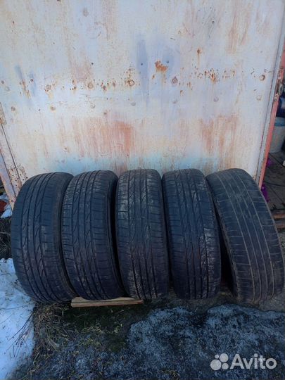 Bridgestone Dueler H/P Sport 215/65 R16 102H
