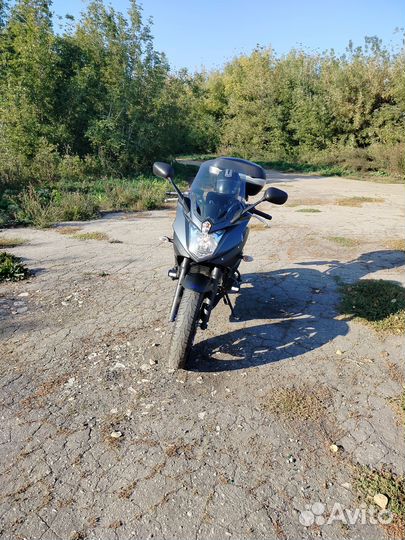 Yamaha XJ6 Diversion