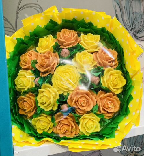 Подарки из шоколада орехов сухофруктов