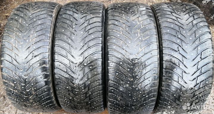Nokian Tyres Hakkapeliitta 8 SUV 245/45 R18