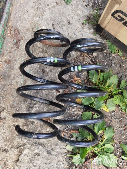 Пружины передние Volkswagen T5