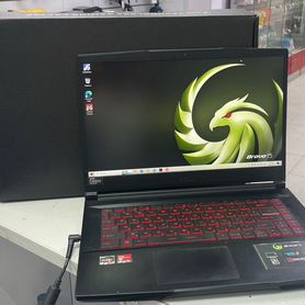 Ноутбук MSI Bravo 15