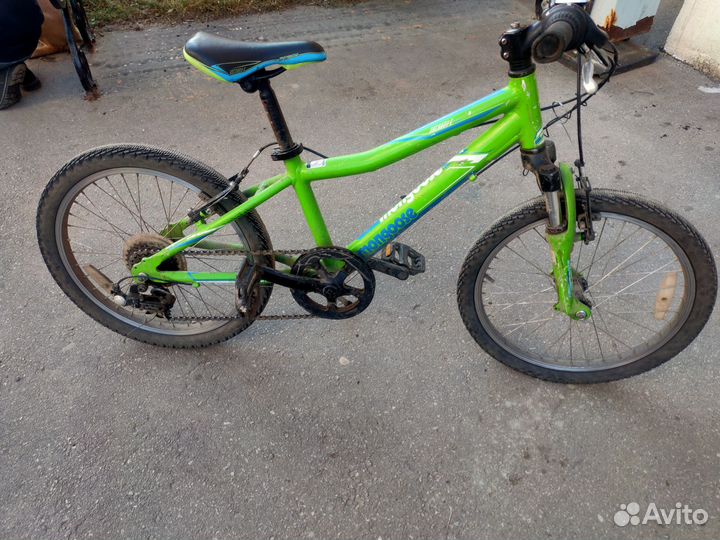 Велосипед Mongoose колеса 20 дюймов