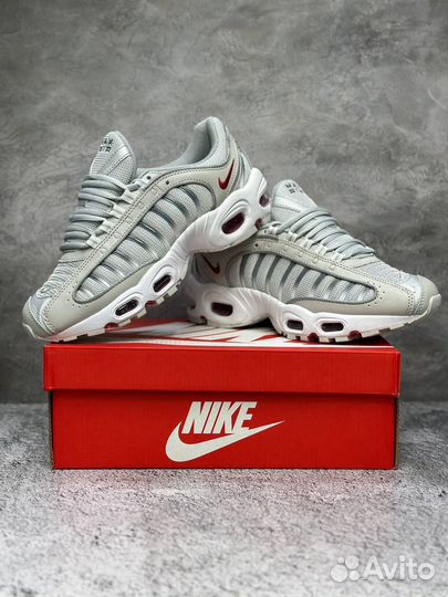 Стильные Nike Air Max Tailwind