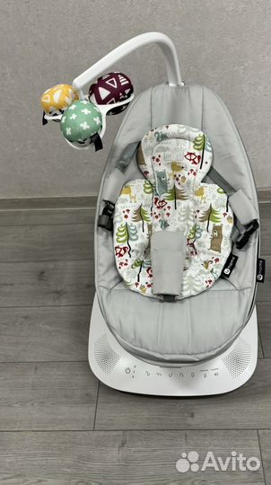 Кресло-качалка 4moms mamaRoo New серебро