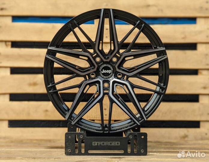 Кованые диски GT Forged R20 на Jeep Wrangler