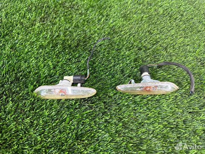 Повторитель поворота в крыло Bmw 3 E90 N52B25 2008