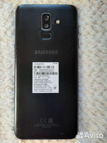 Телефон Samsung galaxy J8